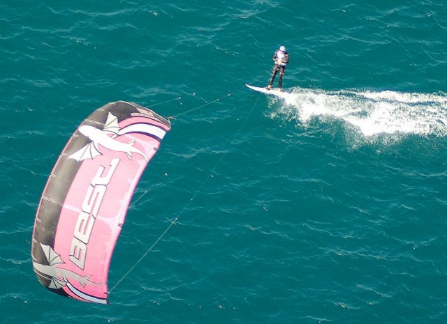  Su instructor en competición